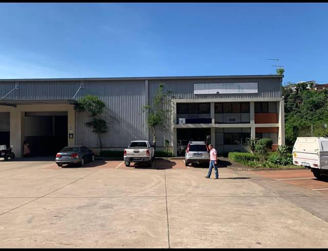 825M² WAREHOUSE TO LET IN RIVERHORSE VALLEY